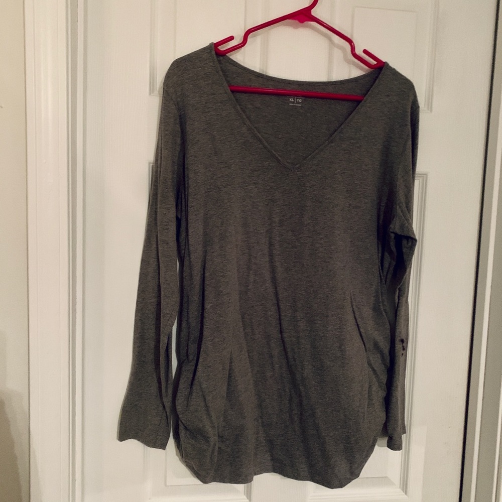 Long sleeve maternity T-shirt